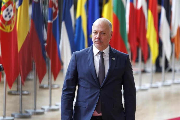 Archivo - Rosen Zheliazkov, primer ministro de Bulgaria.