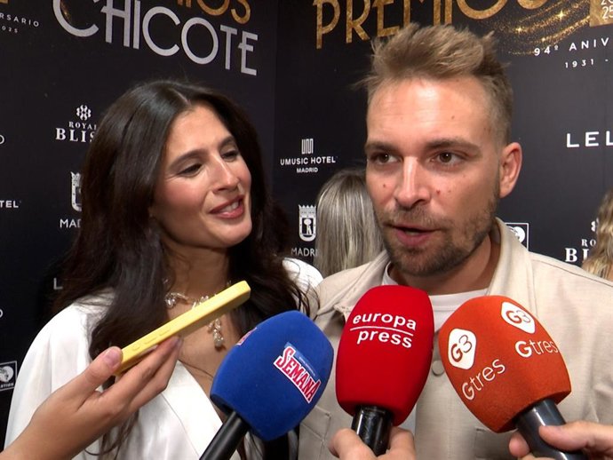 MARÍA LA JEREZANA Y JOSÉ MARÍA ALMOGUERA EN LOS PREMIOS MUSEO CHICOTE