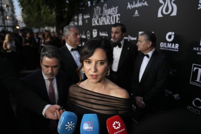 La presidenta de la Comunidad de Madrid, Isabel Díaz Ayuso, en Sevilla