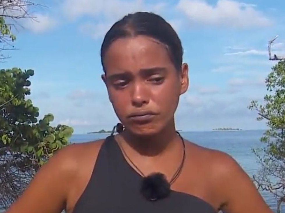 GLORIA CAMILA RECIBE LA LLAMADA DE SU PADRE, JOSÉ ORTEGA CANO, EN 'SUPERVIVIENTES ALL STARS'