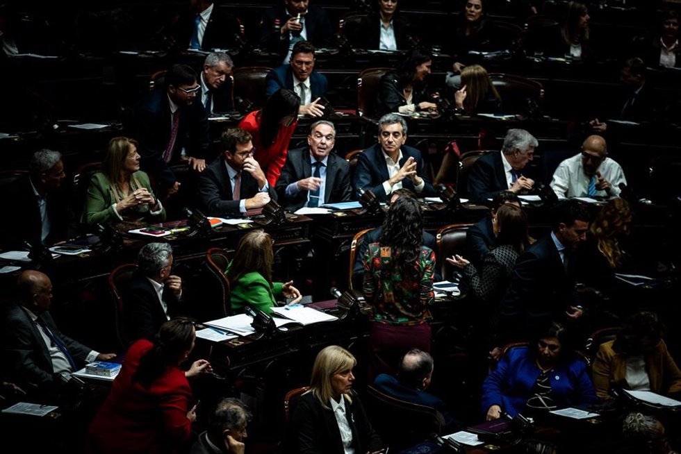 Archivo - El senado argentino en una sesión plenaria