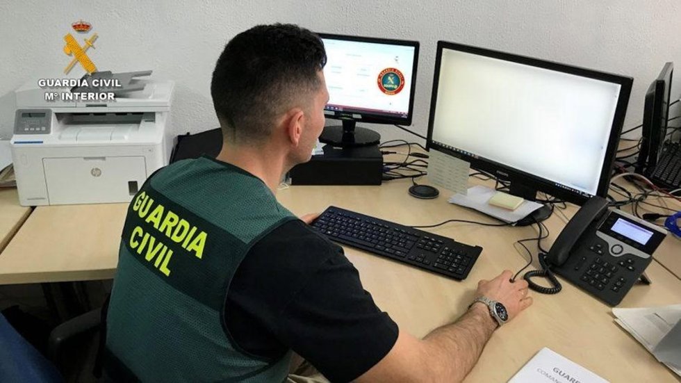 Recuperados más de 718.000 euros defraudados mediante estafa a empresas de Los Palacios y Villafranca.