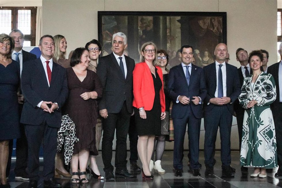 El jefe del Gobierno regional, Emiliano García-Page, asiste, en Elsinor (Dinamarca), a la recepción oficial de los miembros del Comité de las Regiones, previa a la celebración de la 235 Mesa de este órgano.