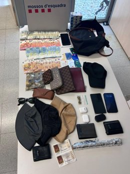 Dinero intervenido tras el presunto robo