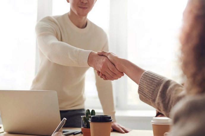 Soft skills clave para encontrar trabajo tras el verano