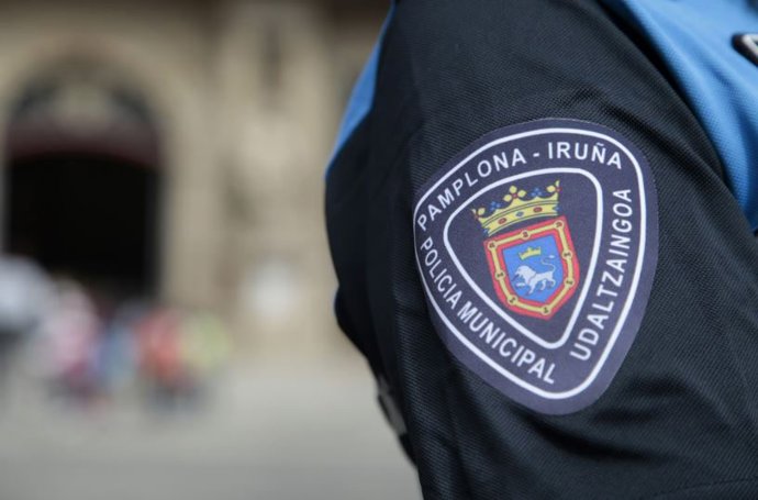 Archivo - Imagen del uniforme de un agente de Policía Municipal