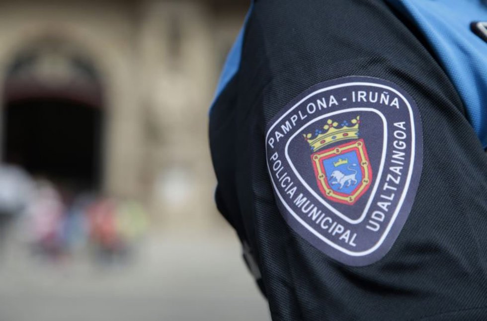 Archivo - Imagen del uniforme de un agente de Policía Municipal