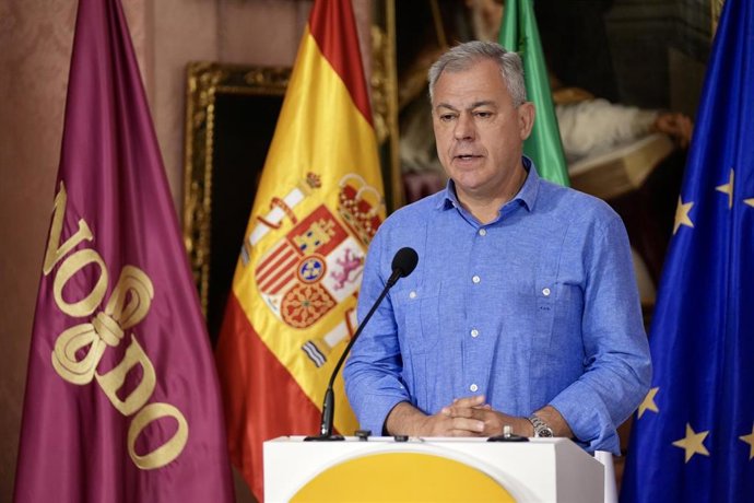 Archivo - El alcalde de Sevilla, José Luis Sanz. Imagen de archivo.