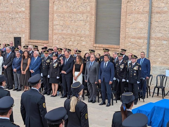 Acto por el Día de la Unidad de la Policía Nacional Adscrita a la Comunitat Valenciana.
