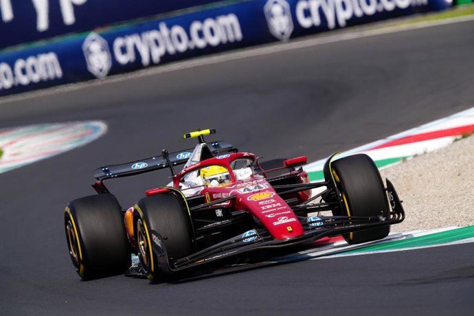 07 September 2025, Italy, Monza: British Formula One driver Lewis Hamilton of Scuderia Ferrari competes during the Italian Formula One Grand Prix at the Autodromo Nazionale Monza circuit Photo: David Davies/PA Wire/dpa