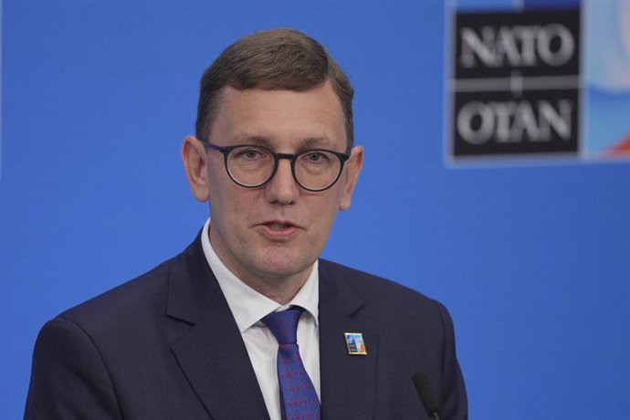 Archivo - 25 June 2025, Netherlands, The Hague: Prime Minister of Estonia Kristen Michal speaks to members of the media as he arrives at the Nato Summit at the Hague, Netherlands. Photo: Kin Cheung/PA Wire/dpa