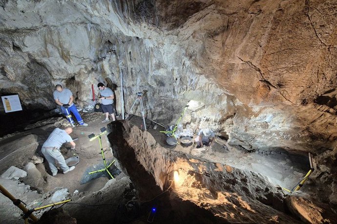 El MARQ reabre en octubre la Cova de l'Or de Beniarrés tras ampliar el espacio de exposiciones