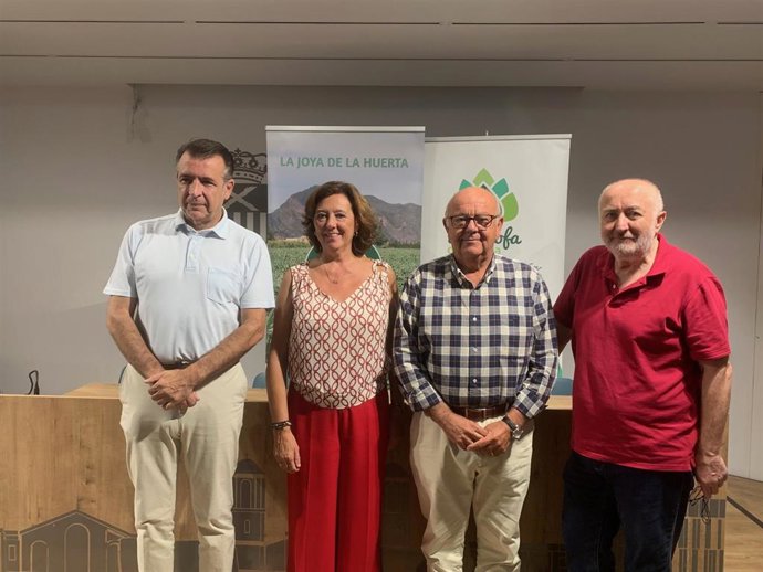 Diez cocineros lucharán por la "mejor" receta con alcachofas de la Vega Baja en Alicante Gastronómica