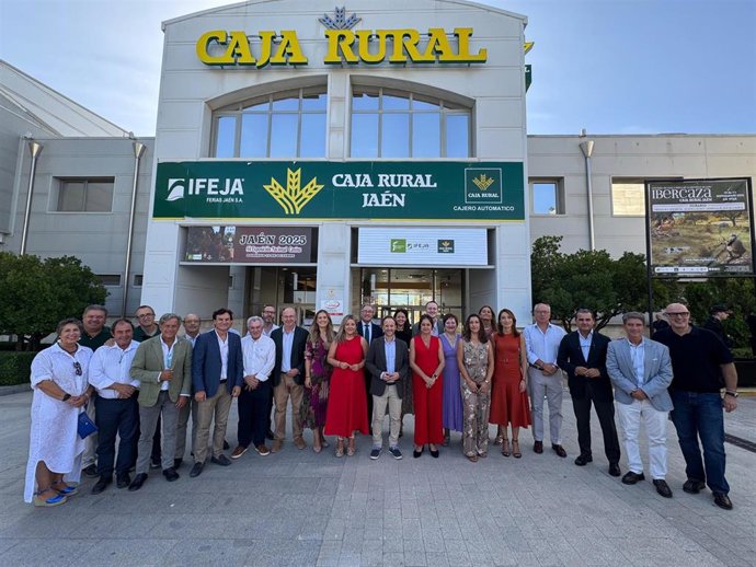 Visita del PP a Ibercaza