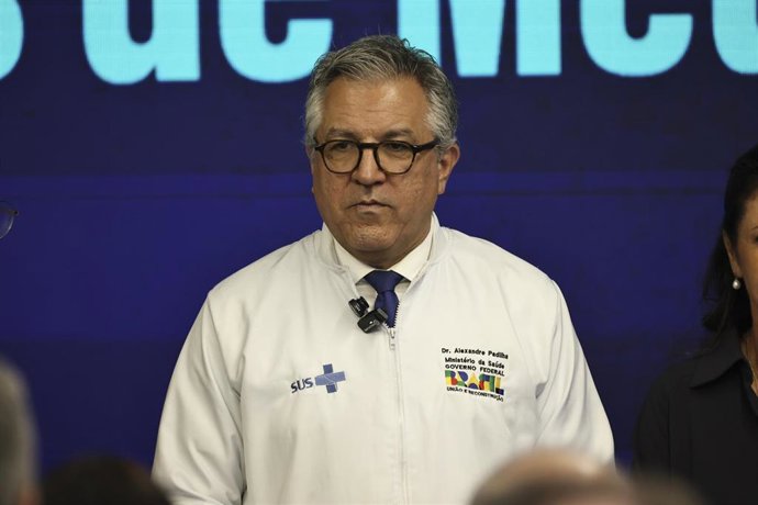 Archivo - El ministro de Salud de Brasil, Alexandre Padilha.