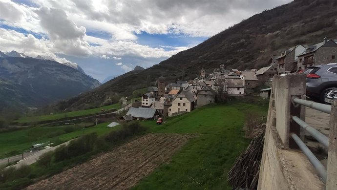 Vista de la localidad altoaragonesa de Gistaín.