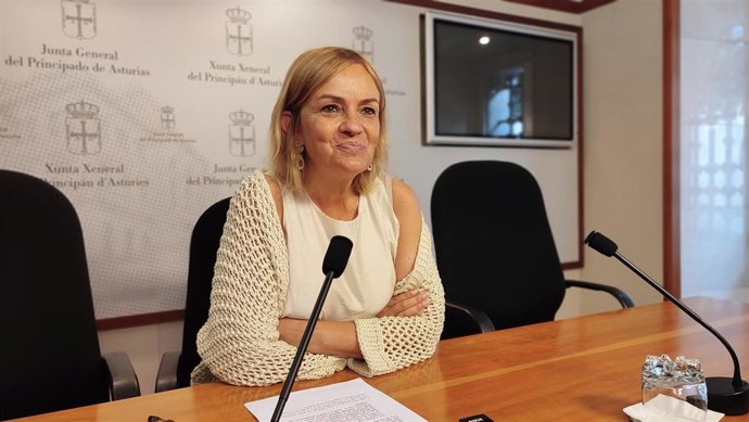 Archivo - La diputada del Grupo Mixto, Covadonga Tomé.