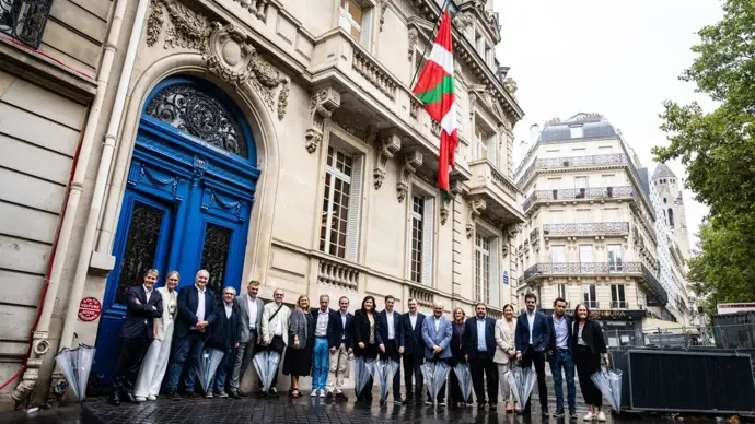Acto del PNV en el edificio de París que fue sede del Gobierno Vasco en el exilio.