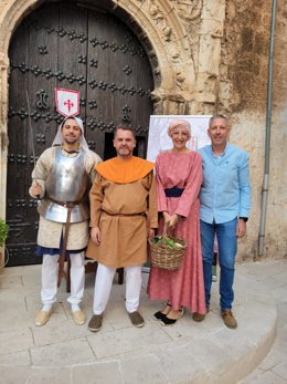 Ana Mata asiste en Hornos de Segura a la celebración de la II Recreación Histórica de la Batalla de 1446 'La Traición'