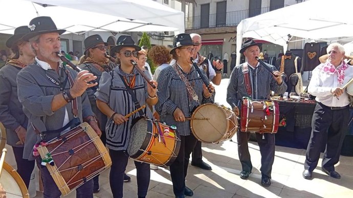 El IV Festival de Oficios Artesanos Provincia de Cáceres ha finalizado este sábado en la localidad de Moraleja