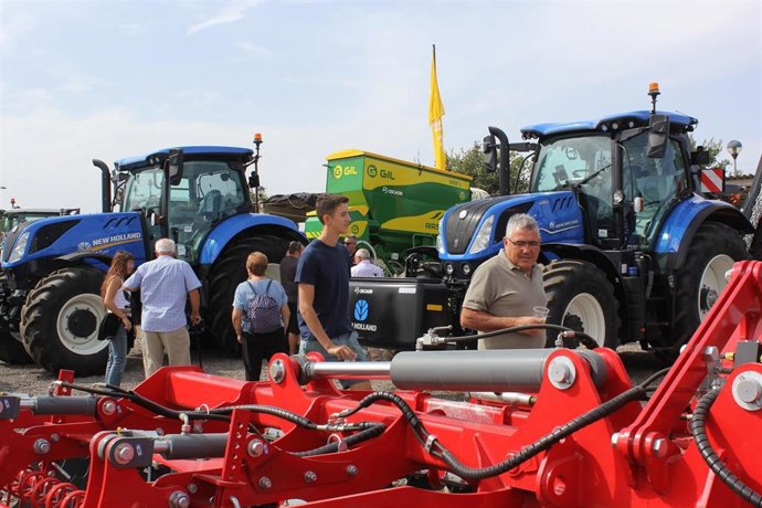 Exposición de maquinaria en Femoga.