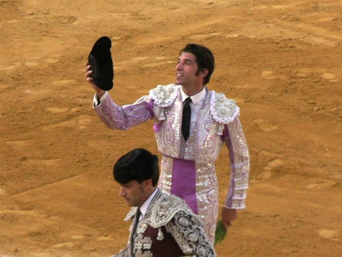 CAYETANO RIVERA EN LA PLAZA DE TOROS DE ÉCIJA