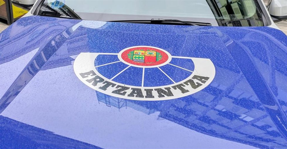 Archivo - Patrulla de la Ertzaintza