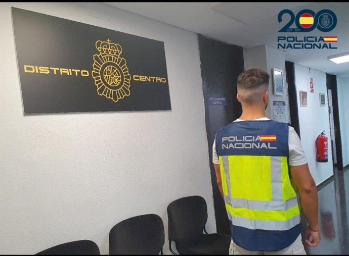 Agente de la Policía Nacional en una imagen de recurso