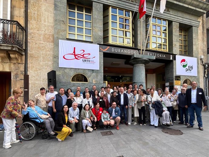 Acto del 120º aniversario del batzoki de Durango.