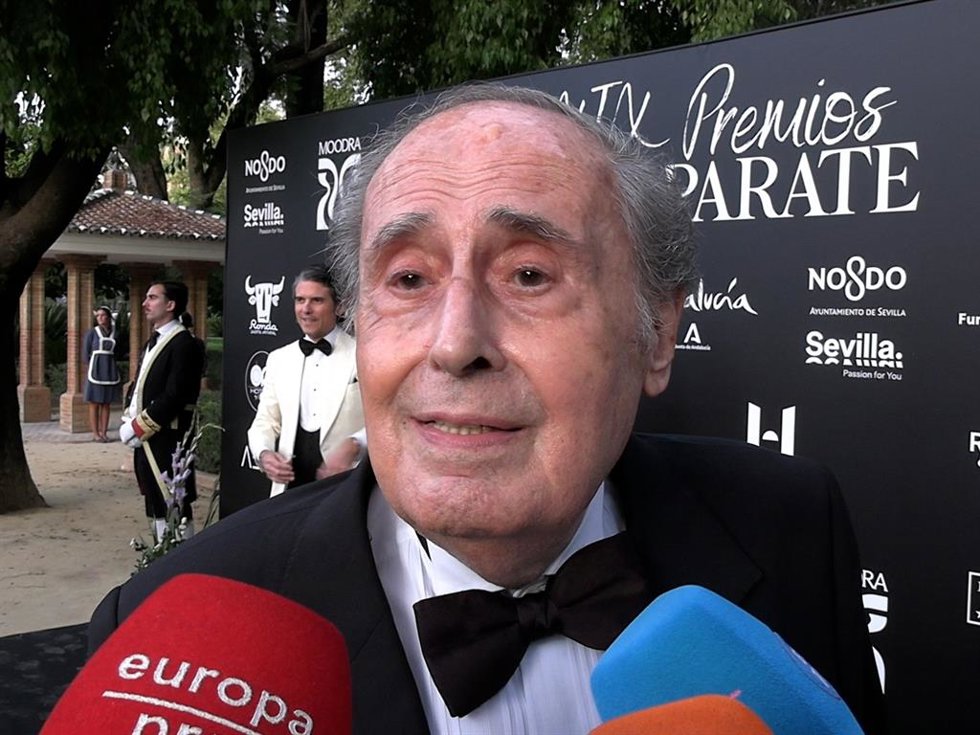 JAIME PEÑAFIEL