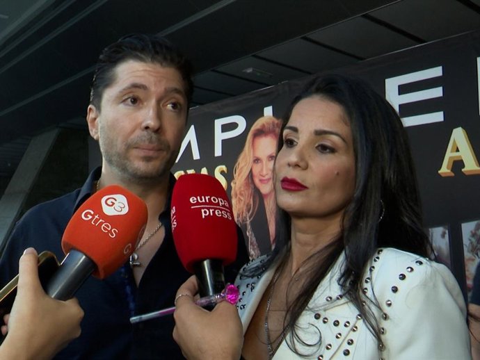 Angel Cristo y Ana Herminia en el concierto de Pimpinela en Madrid