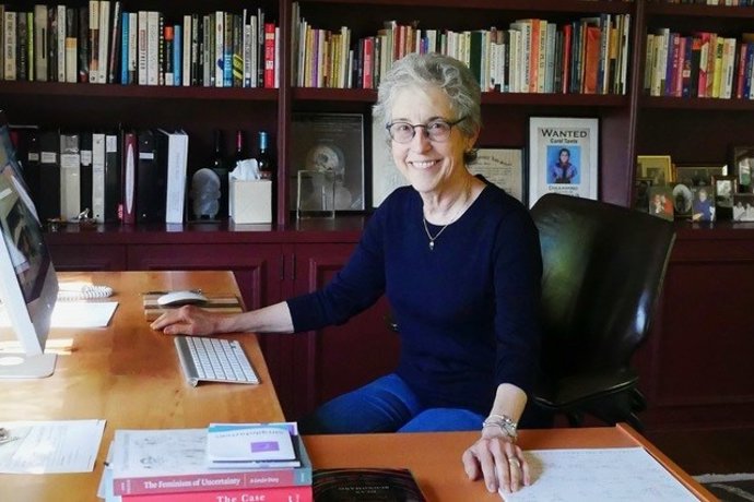 La psicóloga social Carol Tavris