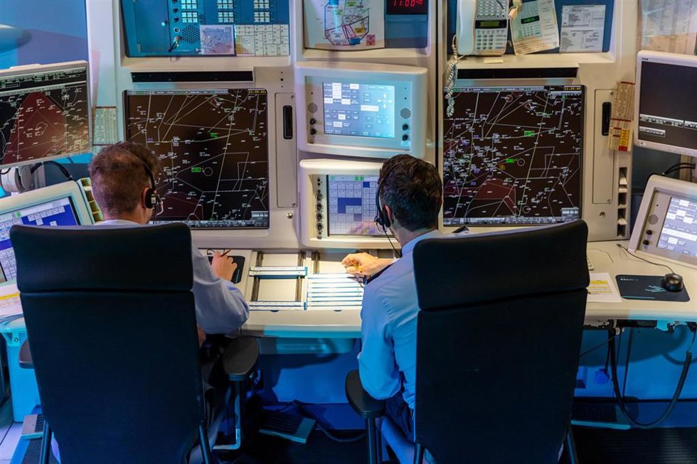 Archivo - Enaire considera clave su colaboración con el Ejército del Aire para la mejora de la sostenibilidad en aviación.