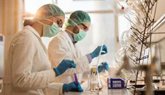 Foto: La industria biofarmacéutica invierte más de 52.000 millones de euros para la I+D de nuevos medicamentos en Europa