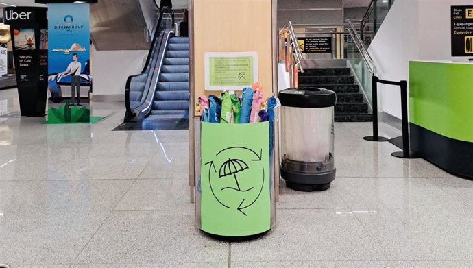 Sombrillas gratis en Ibiza