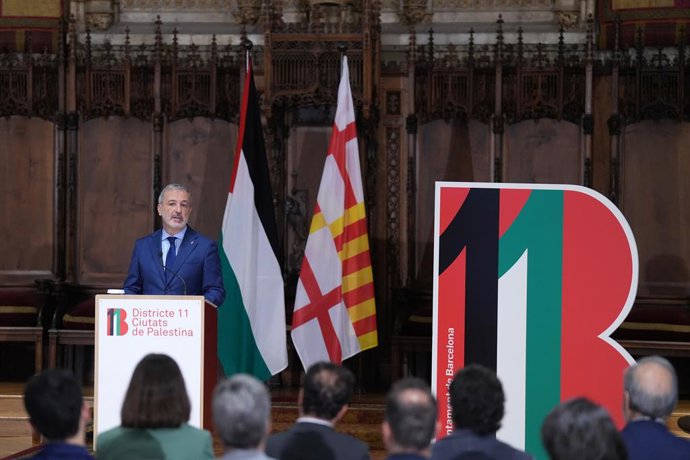 Collboni durant l'acte de presentació de la iniciativa 