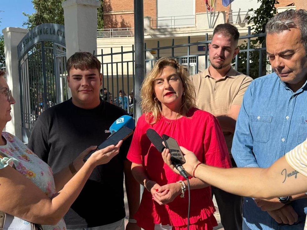 La portavoz del Grupo Parlamentario Socialista, Carmina Fernández