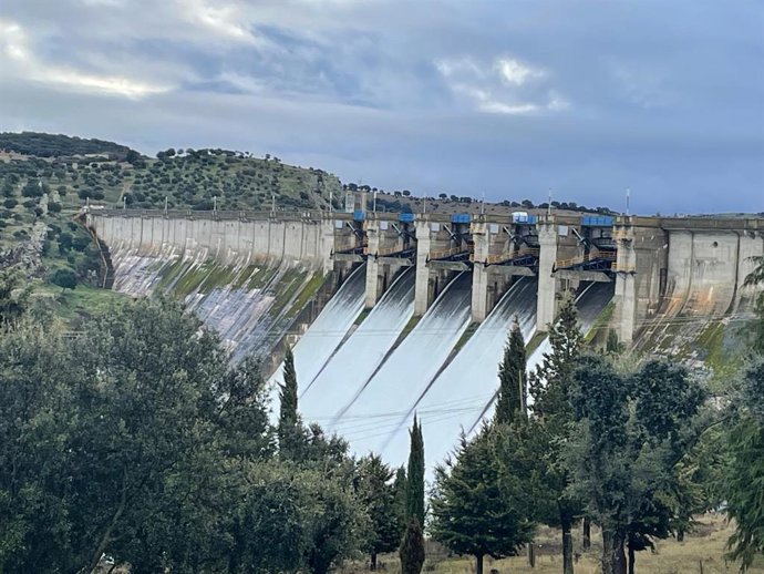 Archivo - El embalse de Santa Teresa, en la provincia de Salamanca.