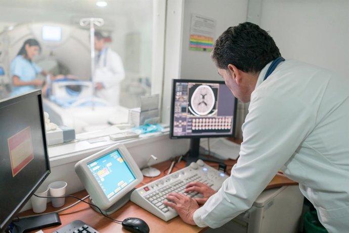 Archivo - Arquivo - Radiologia, câncer. Tratamento de câncer