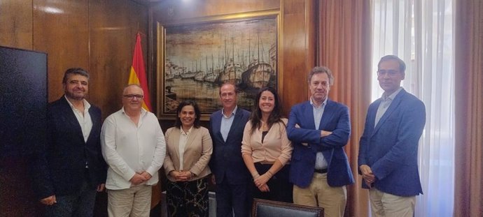 El Govern defiende su modelo de alquiler náutico en una reunión de coordinación con la Marina Mercante