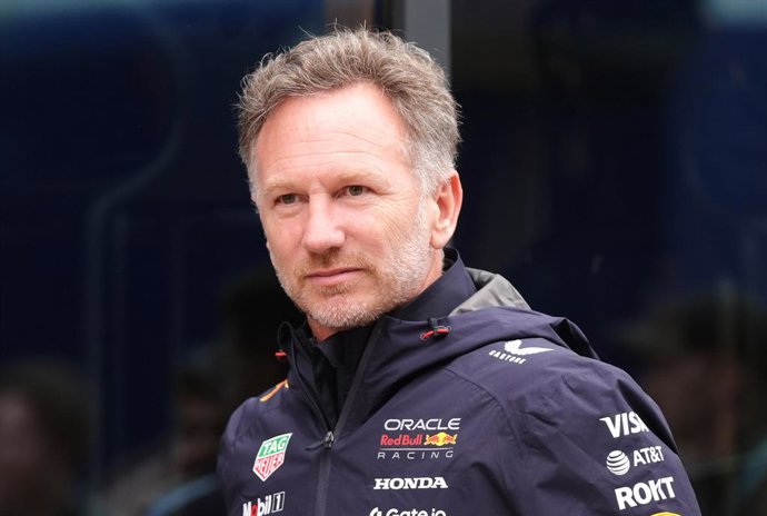 Archivo - FILED - 05 July 2025, United Kingdom, Silverstone: Red Bull team principal Christian Horner is pictured during the qualifying race at Silverstone Circuit, ahead of the British Grand Prix. Christian Horner has been dismissed as Red Bull Formula O
