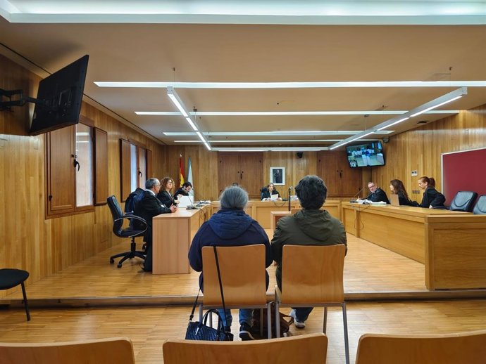 Dos mujeres a juicio en la Audiencia de Lugo por una presunta estafa a una vecina con demencia