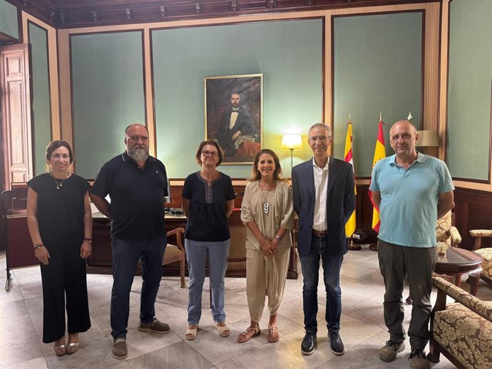 Autoridades de Ceuta visitan la Sinagoga de Utrera (Sevilla).