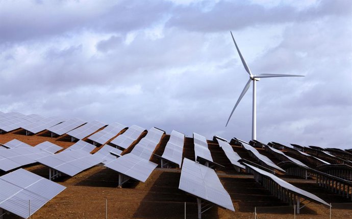 Nota Informativa / Iberdrola Amplía Su Alianza Con Mercadona Con Contratos De Venta De Energía Renovable (Ppa) Por Más De 300 Mw Para La Próxima Década