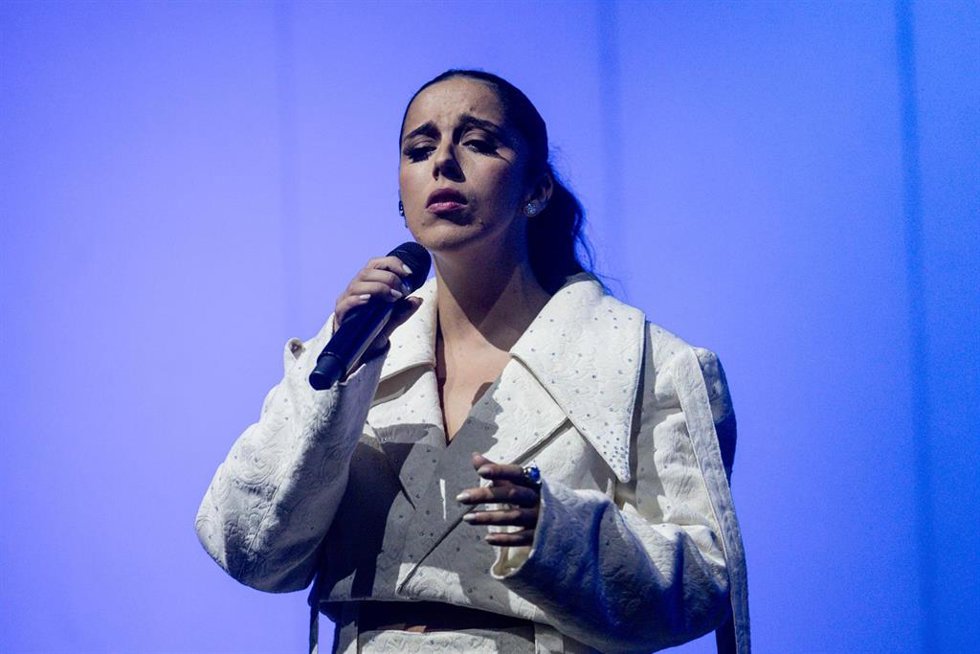 Archivo - La cantante Sara Correia durante su concierto, en el Teatro Bellas Artes, a 4 de marzo de 2025, en Madrid (España). Sara Sofia Correia es una cantante portuguesa especializada en el género del fado. 