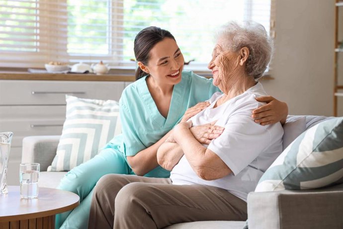 5 razones para trabajar la estimulación cognitiva en personas con Alzheimer desde casa
