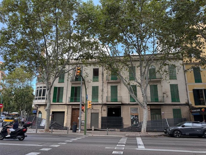 Archivo - Edificio de la calle  31 de diciembre, 27