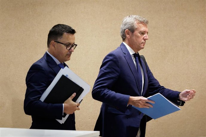 Rueda y José González, tras el Consello de la Xunta.