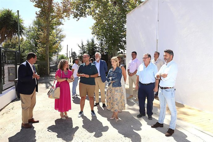 García-Pelayo en su visita a San Isidro del Guadalete.