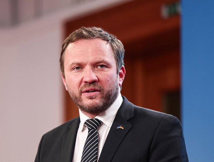 Archivo - FILED - 27 March 2025, Berlin: Estonia's Foreign Minister Margus Tsahkna speaks at a press conference. Photo: Hannes P Albert/dpa
